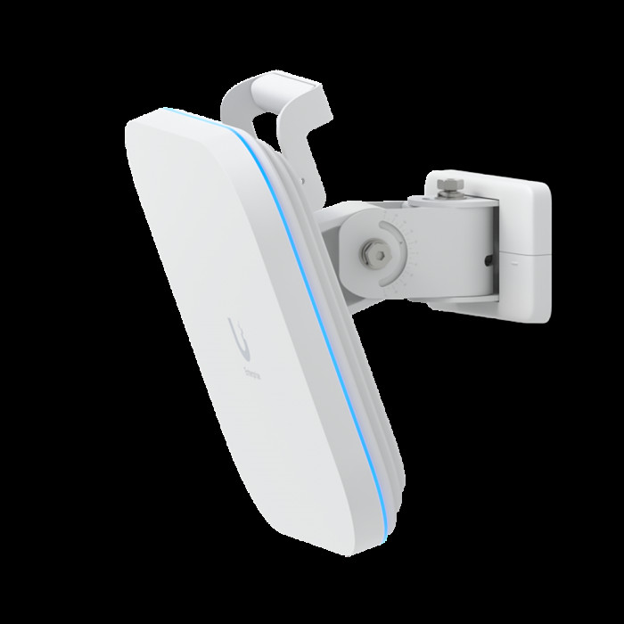 Точка доступа Wi-Fi Ubiquiti UniFi E7 AP Campus  2,4+5+6 ГГц, Wi-Fi 7, 4х4 MU-MIMO, 802.3bt, 1х 10G RJ45, 1х 1G RJ45