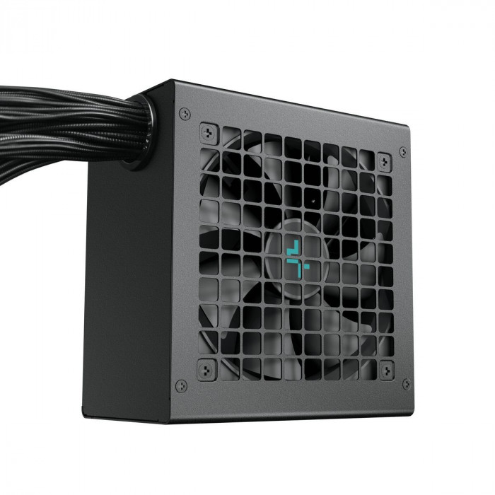 Блок питания Deepcool PN650D-FC