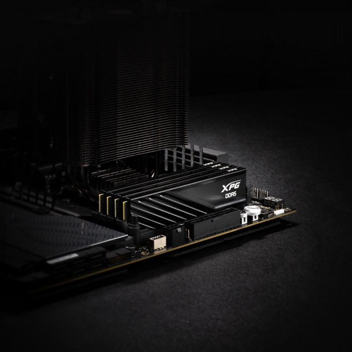 Модуль памяти 8GB DDR5 5600 UDIMM XPG Lancer Blade PC5‑44800, CL46-45-45, 1.1V,  Intel XMP 3.0 и AMD EXPO, NON ECC