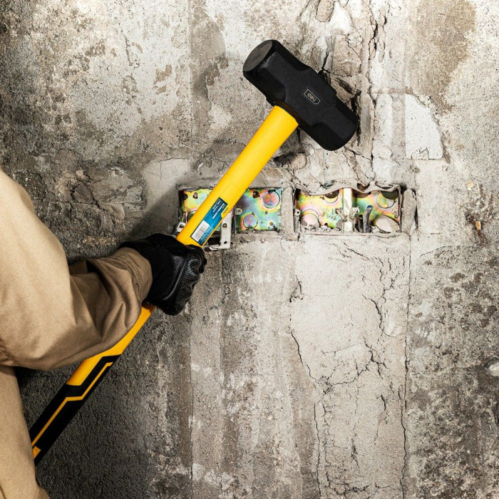 Кувалда Deli DL6914 5,4кг рукоятка из высокопрочного стекловолокна