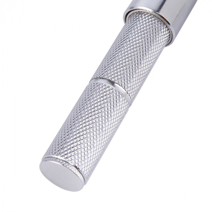 Динамометрический ключ предельный Deli DL170050  10-50Нм, 3/8', головка Cr-Mo, 72 зуба, точность +/- 3%, противоскользящая рукоятка, кейс