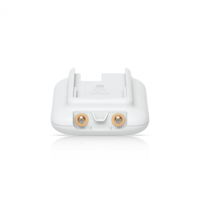 Точка доступа Wi-Fi Ubiquiti Swiss Army Knife Ultra 2.4+5 ГГц, 802.11ac, 2x2 MIMO, до 20 дБм, 1х 1Гб RJ45, до 200 клиентов, до 866.7 Мбит/с