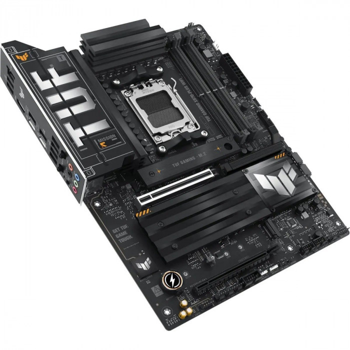 Материнская плата ASUS TUF GAMING X870-PLUS WIFI AM5 ATX 4xDDR5 2xPCIEx16 4xM.2 2xUSB-C HDMI 2.5GLAN Wi-Fi 7