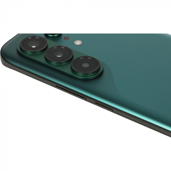 Смартфон Tecno Camon 50 Ultra 5G 12+256 GB, зеленый (CN7C 256+12, Cypress Green)