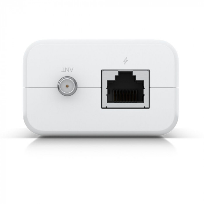 Ubiquiti UniFi Device Bridge Радиоустройство 5 ГГц, 802.11a/n/ac, MIMO 2х2, 1х 1G RJ45 (с раздачей PoE)