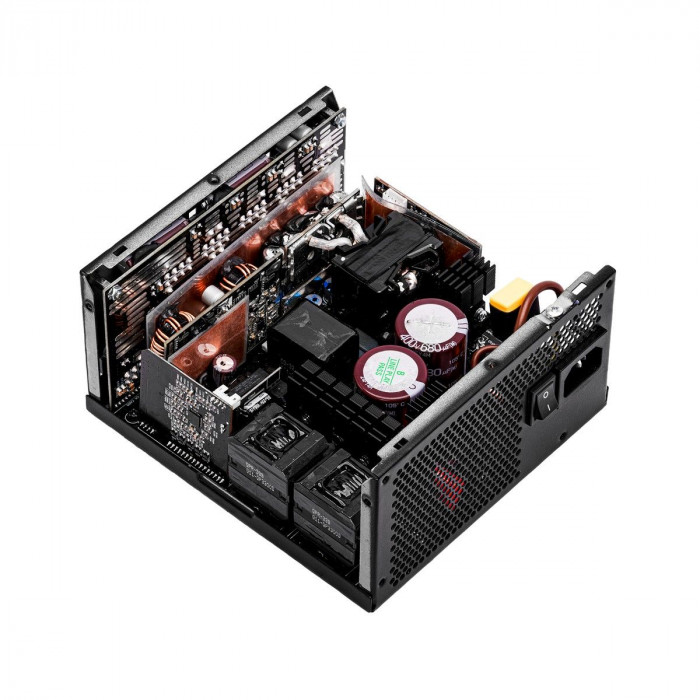 Блок питания XPG CYBERCORE II 1300W 80+ Platinum, полностью модульный