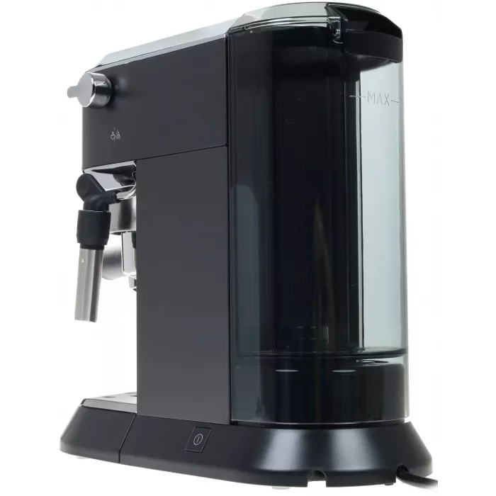 Кофеварка рожковая Delonghi EC685.BK 1350Вт черный