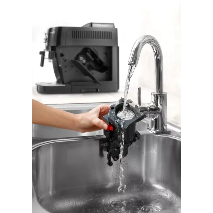 Кофемашина Delonghi Magnifica S ECAM12.121.B 1450Вт черный