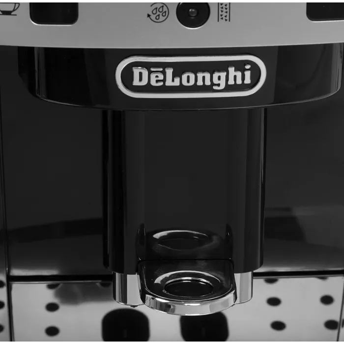 Кофемашина Delonghi Magnifica S ECAM22.110.B 1450Вт черный