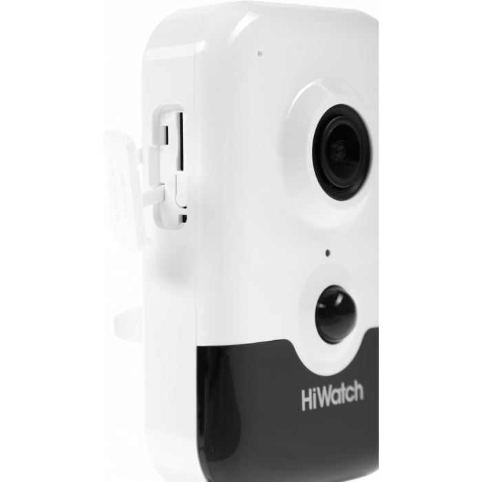 Камера видеонаблюдения IP HiWatch DS-I214(C)(2.0mm) 2-2мм цв. корп.:белый/черный