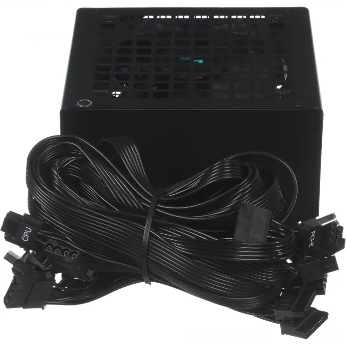 Блок питания Deepcool ATX 700W PF700 80+ white (20+4pin) APFC 120mm fan 6xSATA RTL