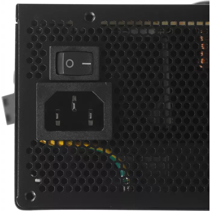 Блок питания PcCooler ATX 450W F450 80+ white (20+4pin) APFC 120mm fan 6xSATA RTL