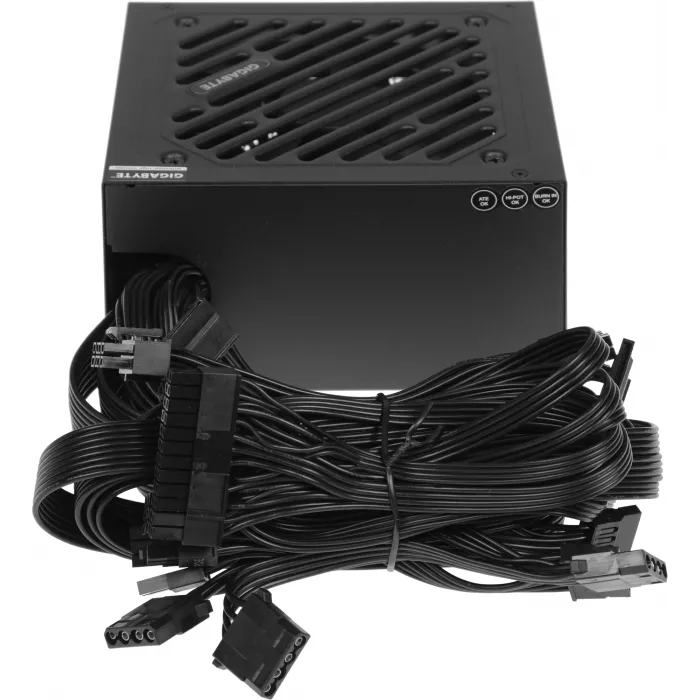 Блок питания Gigabyte ATX 650W GP-P650SS 80+ silver (20+4pin) APFC 120mm fan 5xSATA RTL