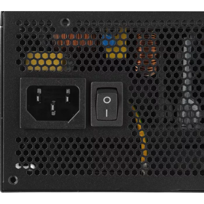 Блок питания Gigabyte ATX 650W GP-P650SS 80+ silver (20+4pin) APFC 120mm fan 5xSATA RTL