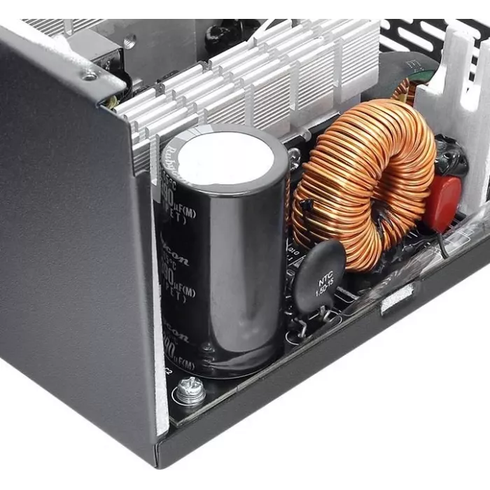 Блок питания Thermaltake ATX 650W Smart BX1 SE 80+ bronze (20+4pin) APFC 120mm fan color LED 6xSATA RTL
