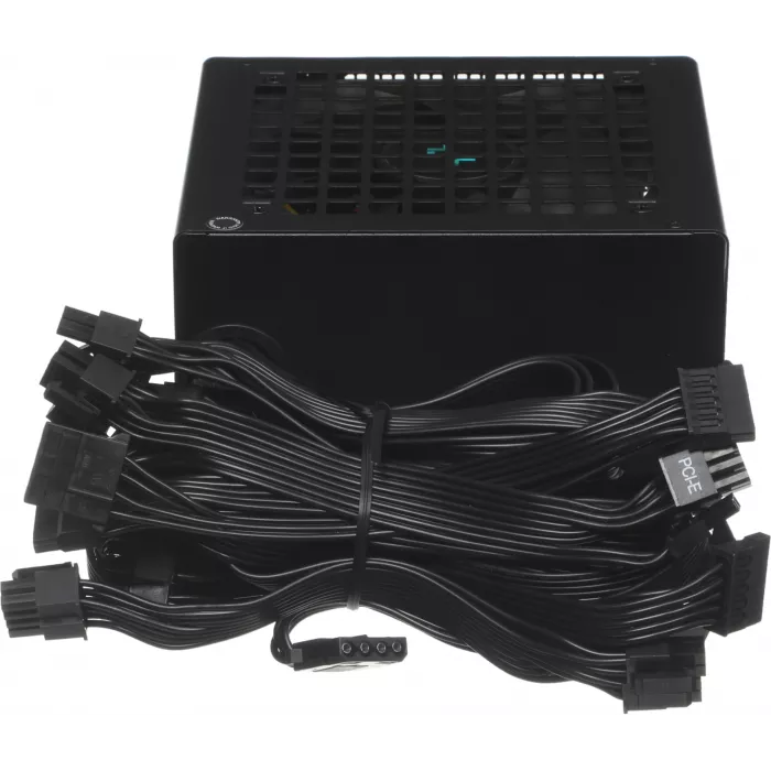 Блок питания Deepcool ATX 650W PF650 80+ white (20+4pin) APFC 120mm fan 6xSATA RTL