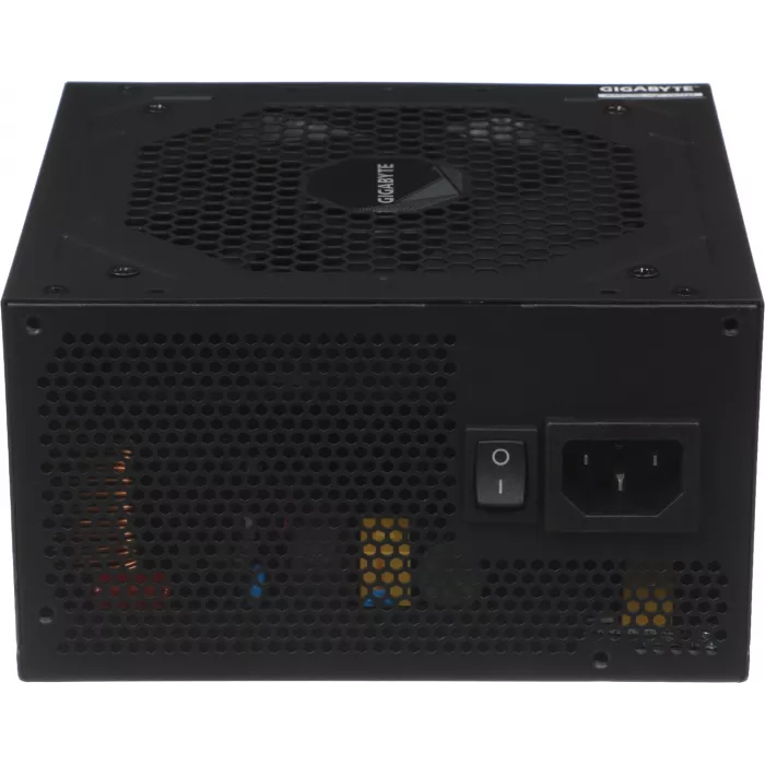 Блок питания Gigabyte ATX 850W GP-UD850GM PG5 V2 Gen.5 80+ gold (20+4pin) APFC 120mm fan 8xSATA Cab Manag RTL