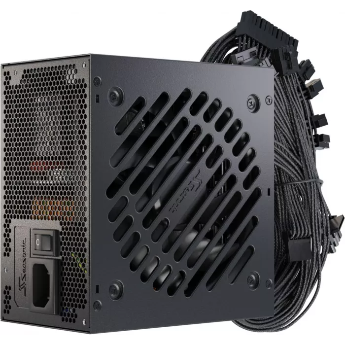 Блок питания Seasonic ATX 750W Core V2 BC-750 80+ bronze (20+4pin) APFC 120mm fan 2xSATA RTL
