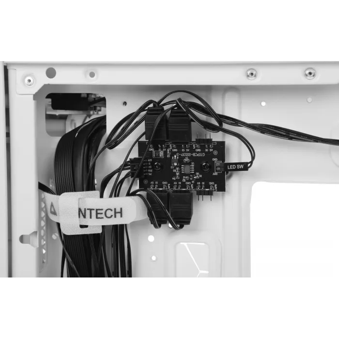 Корпус Montech Air 1000 Premium белый без БП ATX 1x120mm 3x140mm 1xUSB2.0 2xUSB3.0 audio bott PSU