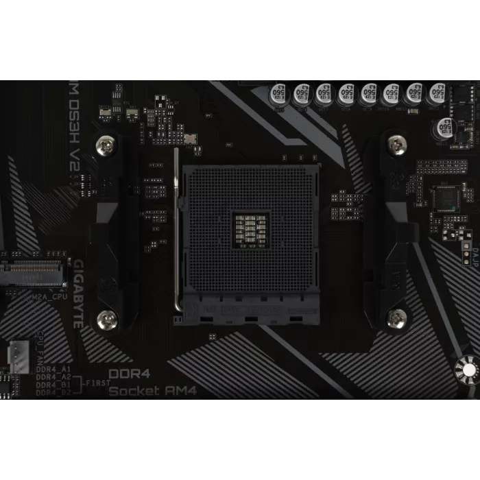 Материнская плата Gigabyte A520M DS3H V2 Soc-AM4 AMD A520 4xDDR4 mATX AC`97 8ch(7.1) GbLAN RAID+HDMI+DP