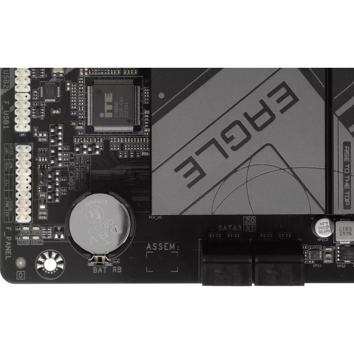Материнская плата Gigabyte B650 EAGLE AX Socket AM5 AMD B650 4xDDR5 ATX AC`97 8ch(7.1) GbLAN RAID+HDMI+DP