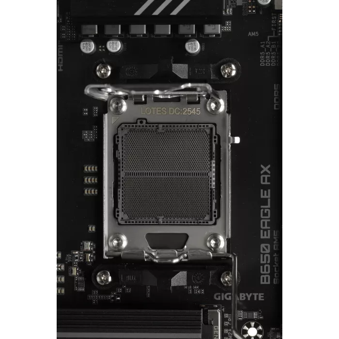 Материнская плата Gigabyte B650 EAGLE AX Socket AM5 AMD B650 4xDDR5 ATX AC`97 8ch(7.1) GbLAN RAID+HDMI+DP