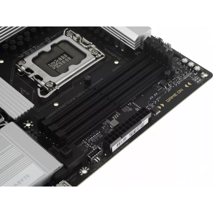 Материнская плата Gigabyte Z890 GAMING X WIFI7 Soc-1851 Intel Z890 4xDDR5 ATX AC`97 8ch(7.1) 2.5Gg RAID+DP