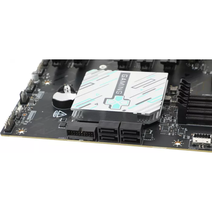 Материнская плата MSI B840 GAMING PLUS WIFI  Socket AM5 AMD B840 4xDDR5 ATX AC`97 8ch(7.1) 2.5Gg RAID+HDMI