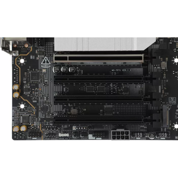 Материнская плата MSI PRO B850M-P WIFI Socket AM5 AMD B850 4xDDR5 mATX AC`97 8ch(7.1) 5Gigabit RAID+HDMI+DP