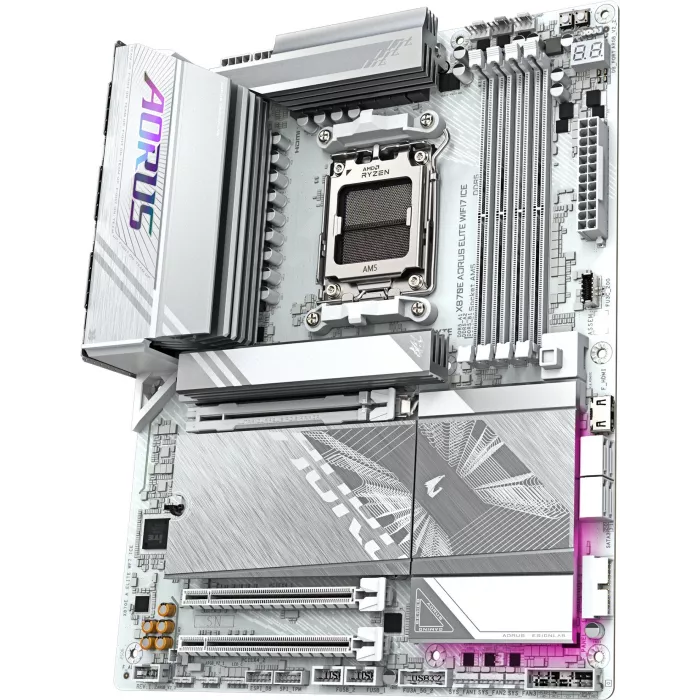 Материнская плата Gigabyte X870E AORUS ELITE WIFI7 ICE Socket AM5 AMD X870E 4xDDR5 ATX AC`97 8ch(7.1) 2.5Gg RAID+HDMI