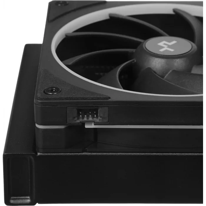 Система водяного охлаждения Deepcool LM360 ARGB Soc-AM5/AM4/1200/1700/1851 черный 4-pin 19-36dB Al LCD 250W 1729gr Ret (R-LM360-BKDMMC-1)