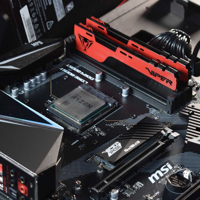 Память DDR4 8GB 3200MHz Patriot PVE248G320C8 Viper Elite II RTL Gaming PC4-25600 CL18 DIMM UDIMM 288-pin 1.35В с радиатором Ret