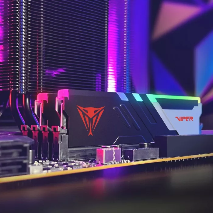 Память DDR5 2x16GB 6800MHz Patriot PVVR532G680C34K Viper Venom RGB RTL Gaming PC5-54400 CL34 DIMM UDIMM 288-pin 1.4В kit с радиатором Ret