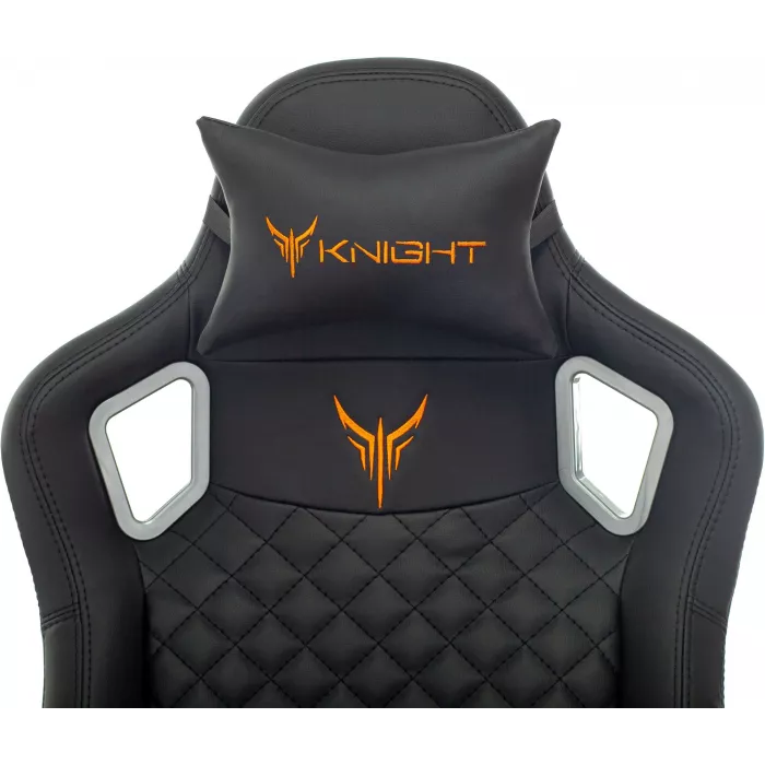 Кресло игровое Knight Outrider черный ромбик экокожа с подголов. крестов. металл