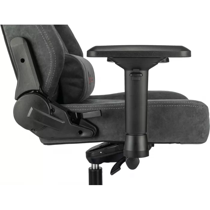 Кресло игровое A4Tech Bloody GC-660 серый Formula 968 искусственная замша с подголов. крестов. металл