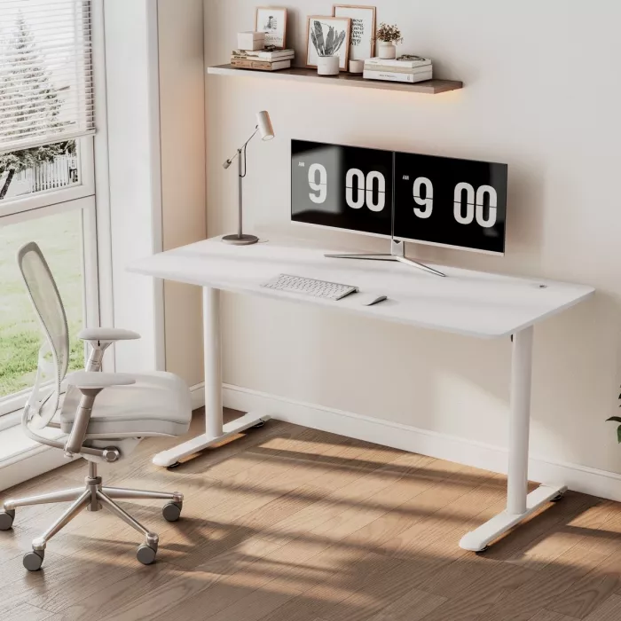 Стол для компьютера Eureka ERK-IOD-60W-V4 столешница ЛДСП белый