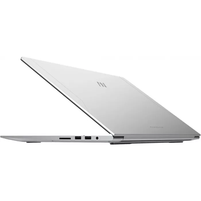 Ноутбук Machcreator Genesis R17 Ryzen 5 7640HS 16Gb SSD1Tb AMD Radeon 760M 17.3" IPS QHD (2560x1600) без ОС silver WiFi BT Cam 8612mAh (JJ00G400HRU)