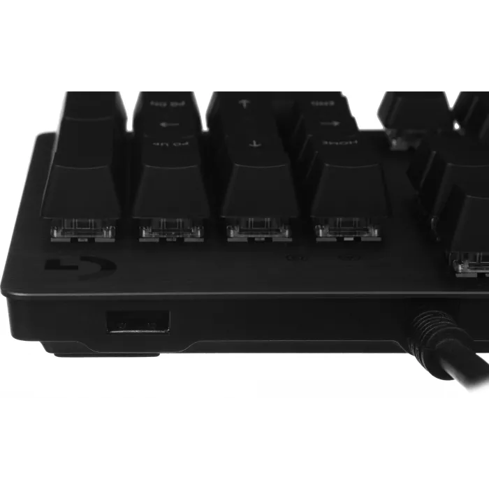 Клавиатура Logitech G512 Carbon Red Linear механическая черный USB Multimedia for gamer LED (920-009374)